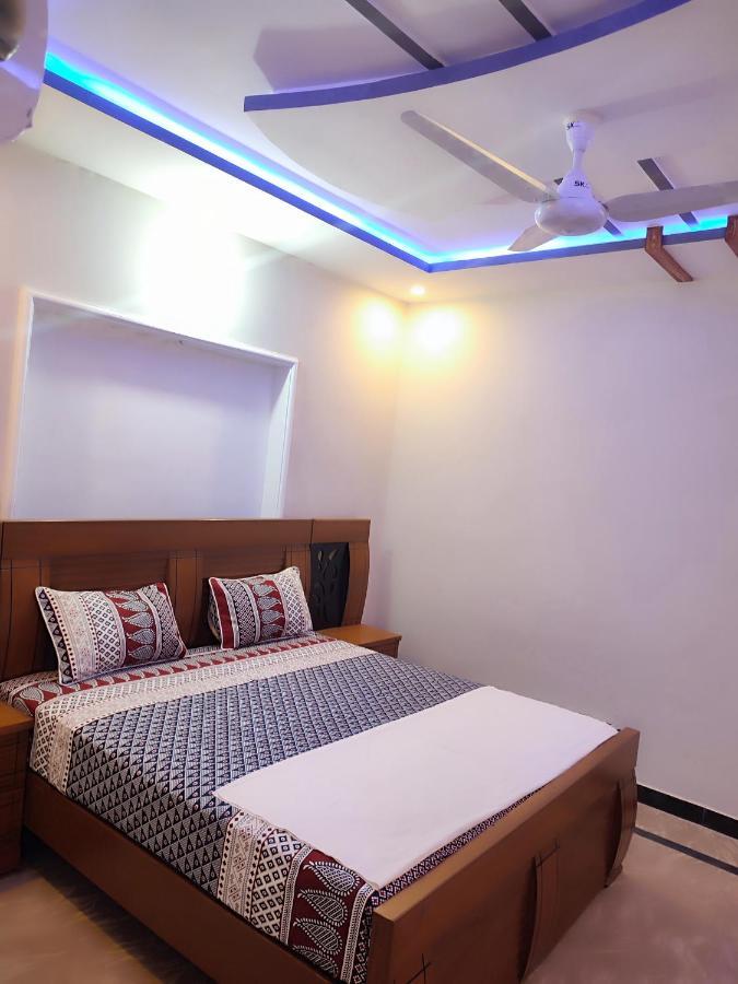 Lavish Inn Islamabad Bagian luar foto