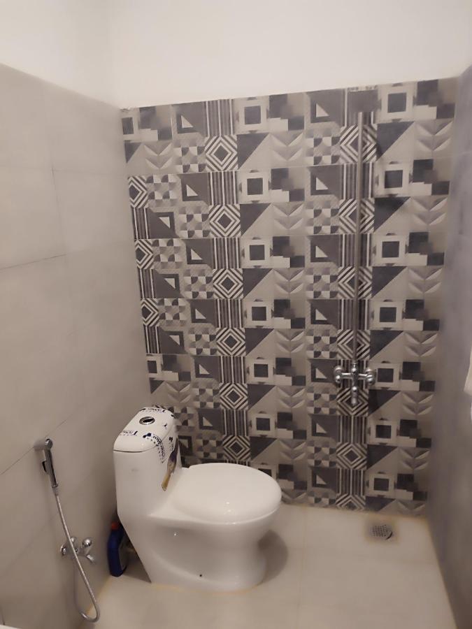 Lavish Inn Islamabad Bagian luar foto