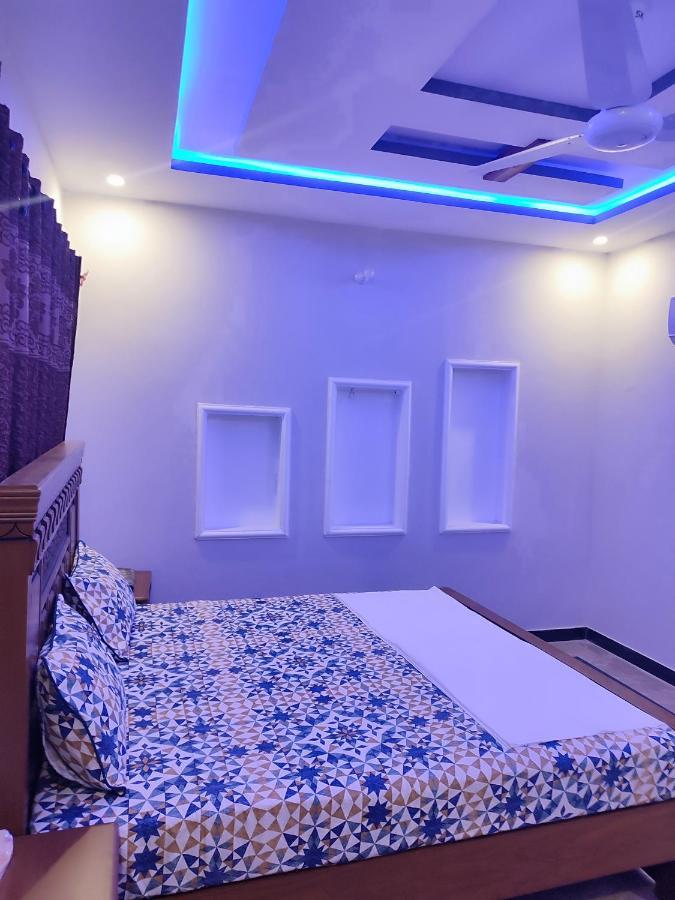 Lavish Inn Islamabad Bagian luar foto