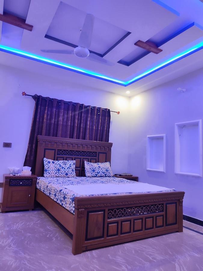 Lavish Inn Islamabad Bagian luar foto