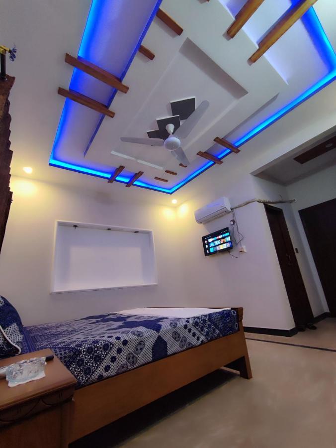 Lavish Inn Islamabad Bagian luar foto
