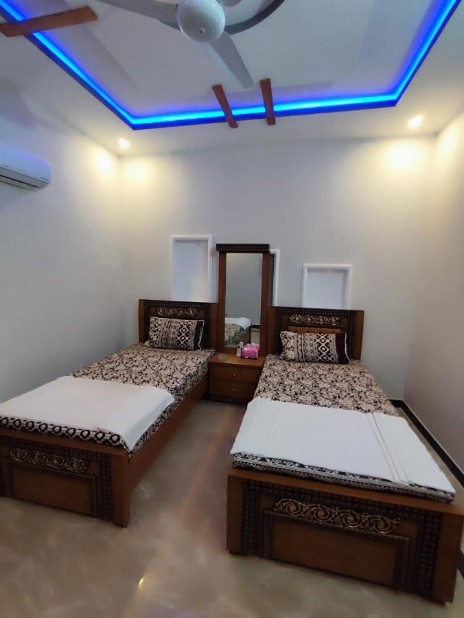 Lavish Inn Islamabad Bagian luar foto